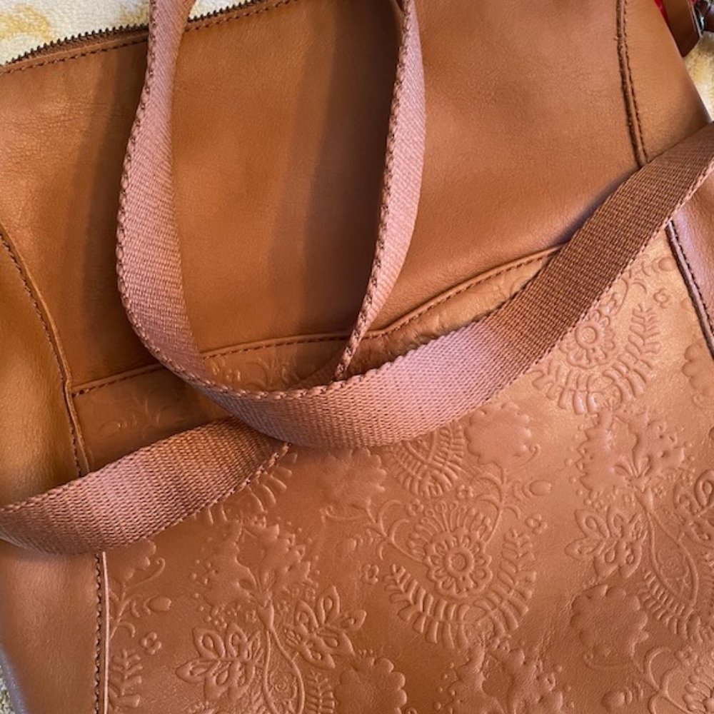 SAK Crossbody New w/o Tags